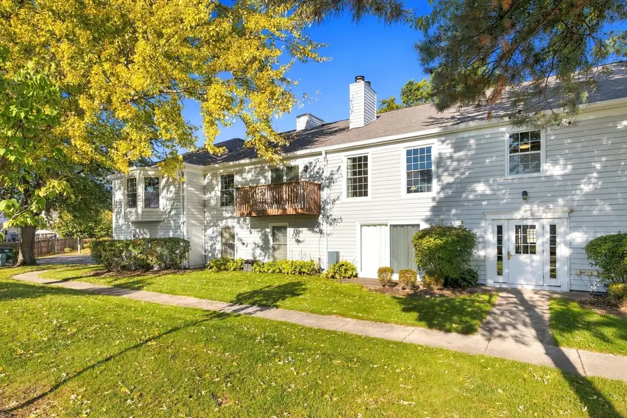 1170 Spring Garden Circle #70, Naperville, IL 60563 - #3