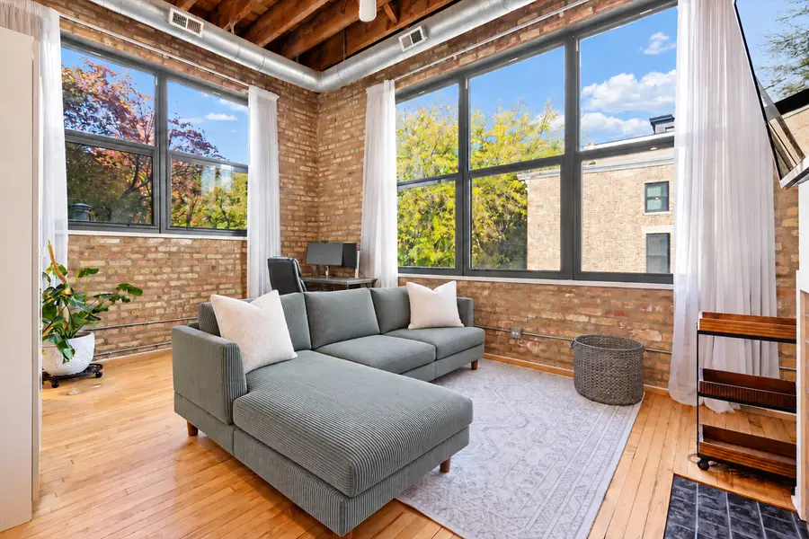 3201 N Seminary Avenue #201, Chicago, IL 60657 - #3