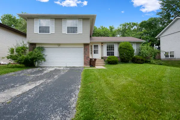 19825 S Farmington Lane, Frankfort, IL 60423