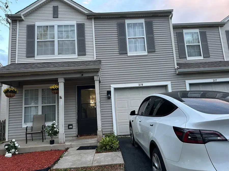 219 Charleston Avenue, Romeoville, IL 60446 - #3
