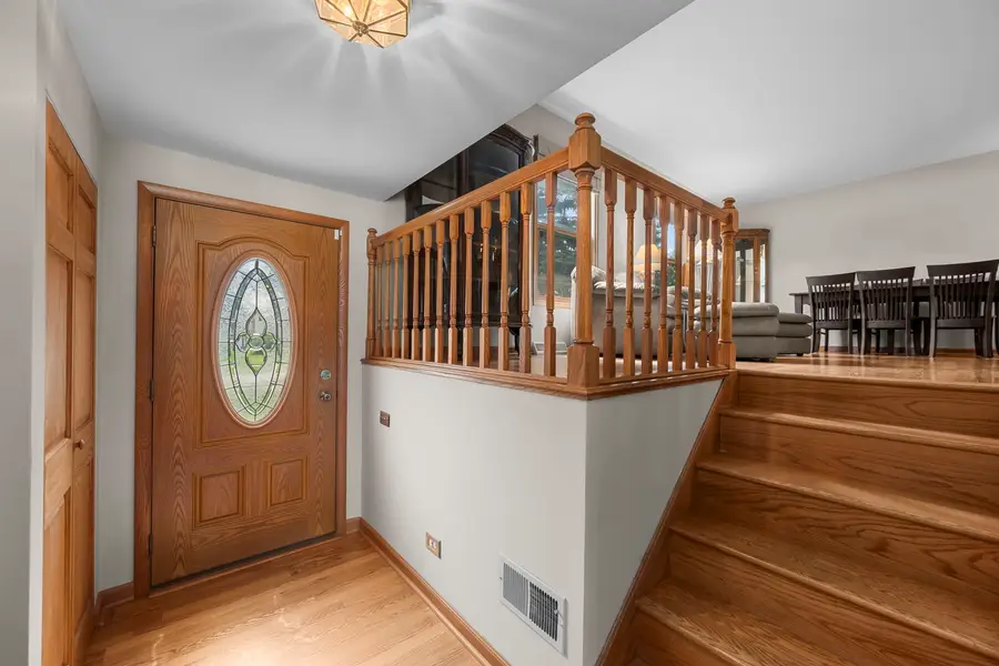 1476 Worden Way, Elk Grove Village, IL 60007 - #3