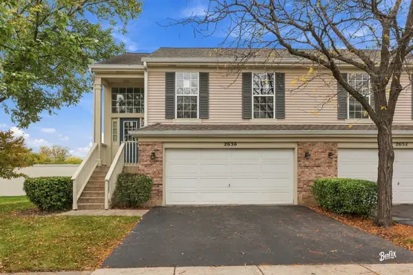 2656 S Cedar Glen Drive, Arlington Heights, IL 60005