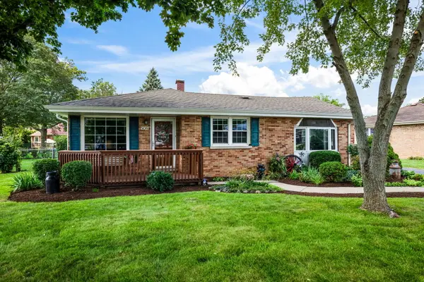 508 Spring Street, Roselle, IL 60172