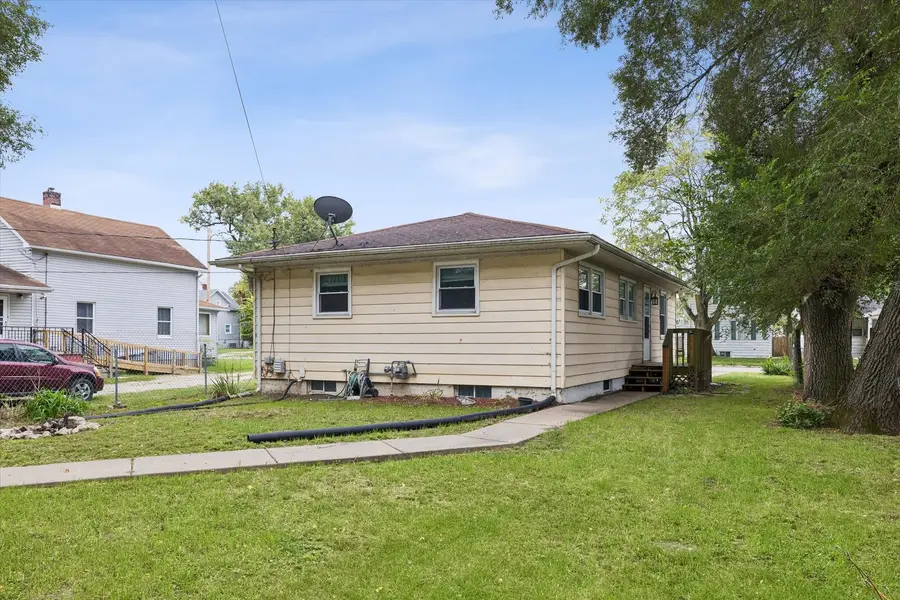1337 Morton Drive, East Moline, IL 61244 - #2