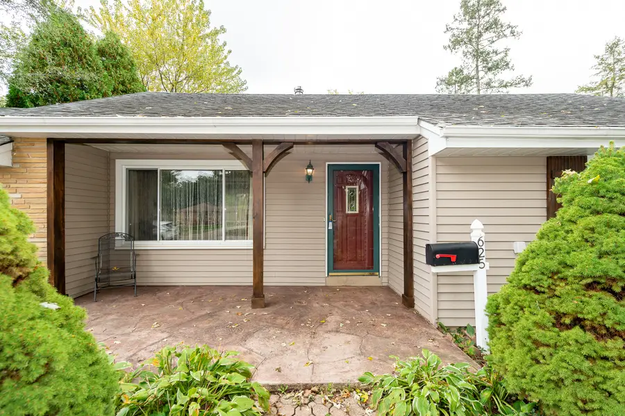 625 S 2nd Street, West Dundee, IL 60118 - #3