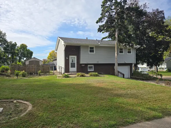 769 W 46th Street, Davenport, IA 52806