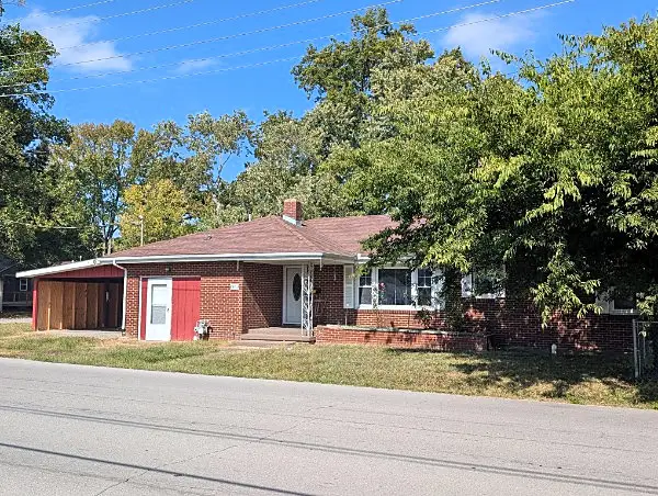 1804 W Copeland Street, Marion, IL 62959