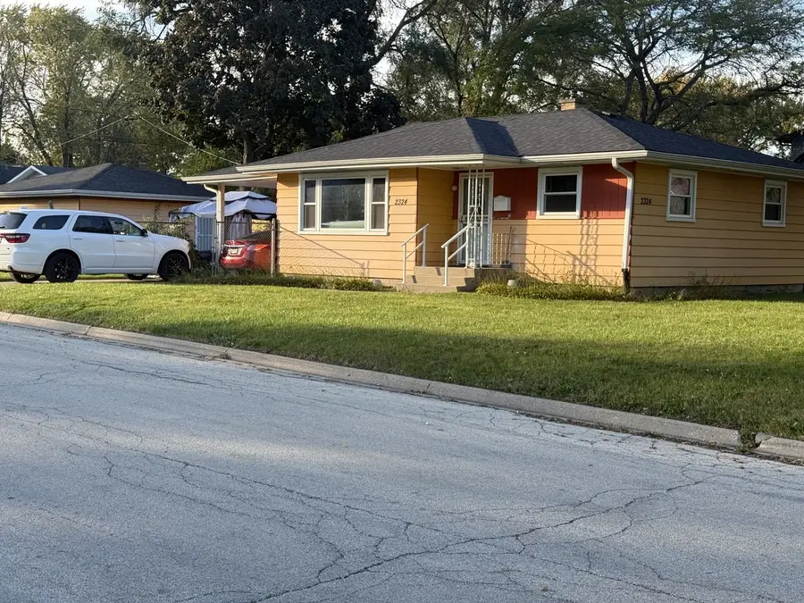 2324 Hermon Avenue, Zion, IL 60099 - #3