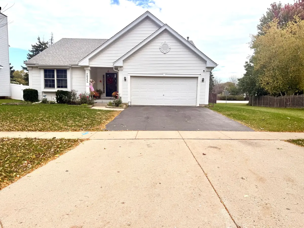 7055 Nathan Lane, Carpentersville, IL 60110 - #1
