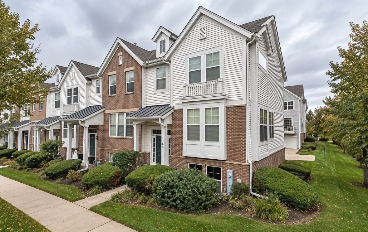 65 Veneto Court, Streamwood, IL 60107 - #1