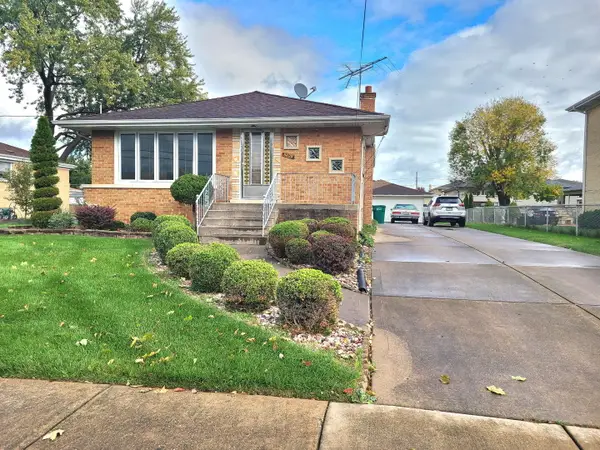 8629 Laramie Avenue, Burbank, IL 60459