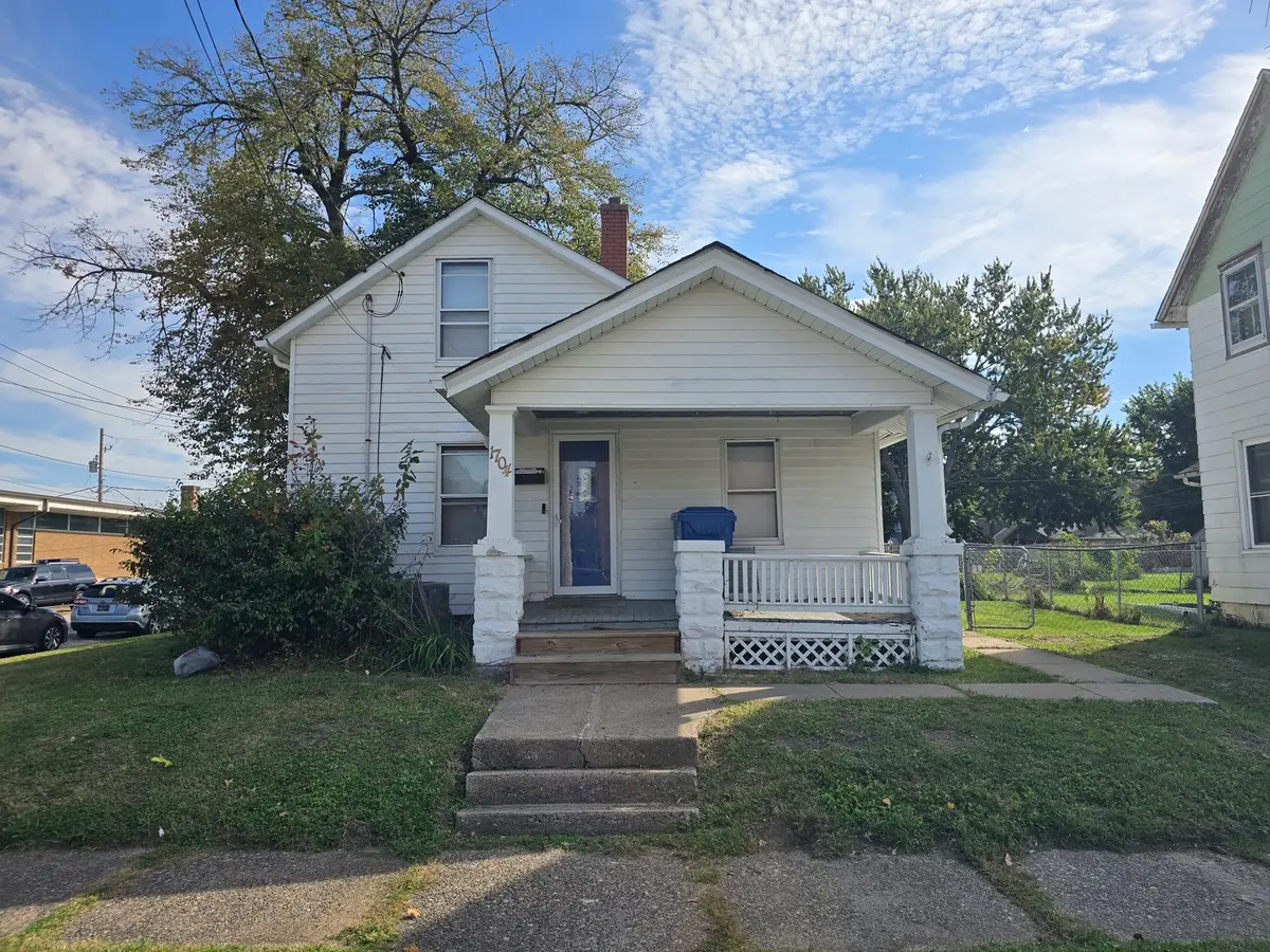1704 14th Street, Moline, IL 61265 - #1