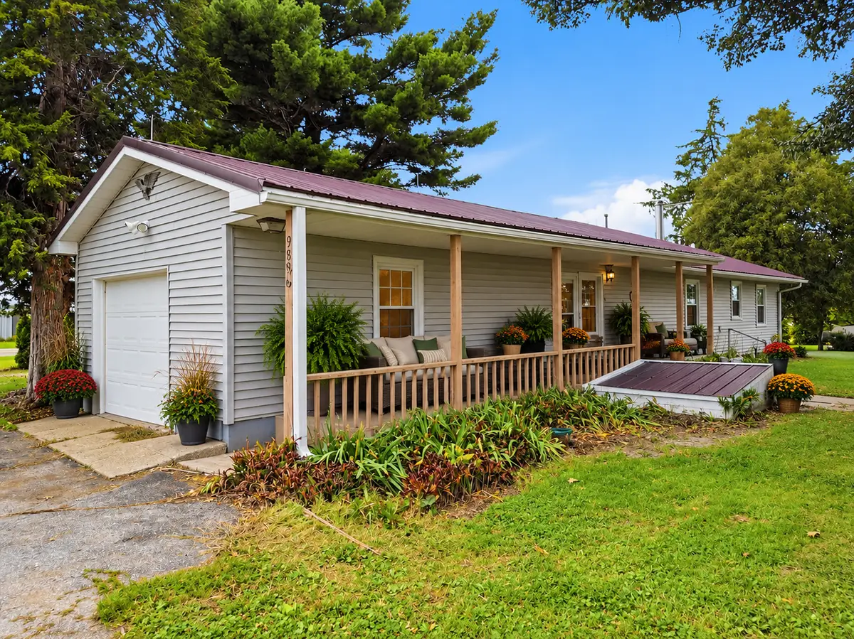 9896 Lincoln Road, Morrison, IL 61270 - #1