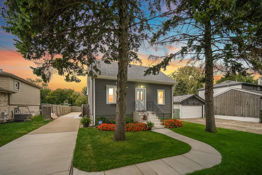 11418 S Avon Avenue, Alsip, IL 60803 - #2
