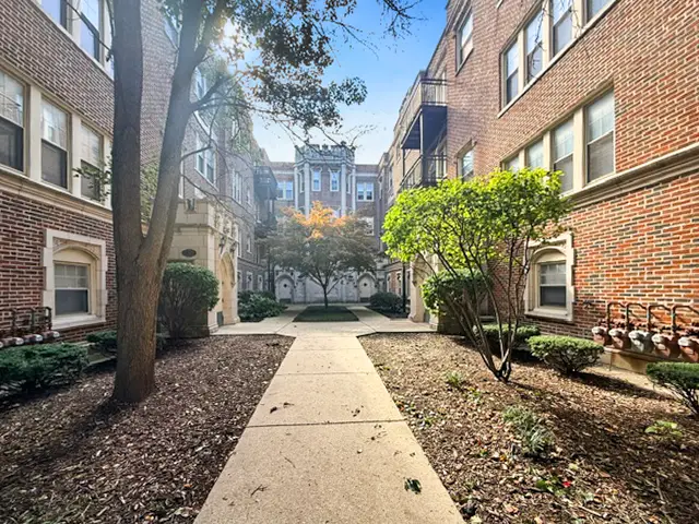 2317 E 70th Place #111W, Chicago, IL 60649 - #1