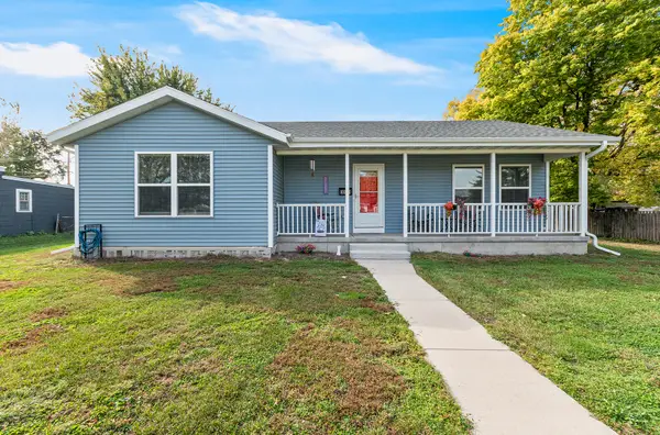 350 S Broadway Street, Coal City, IL 60416