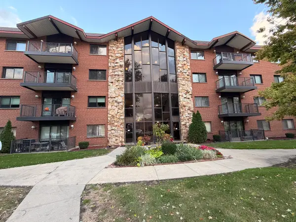 2301 183rd Street #104A, Homewood, IL 60430