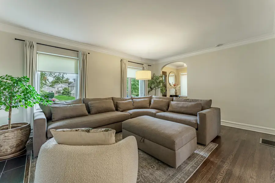 3420 Clarence Avenue, Berwyn, IL 60402 - #3