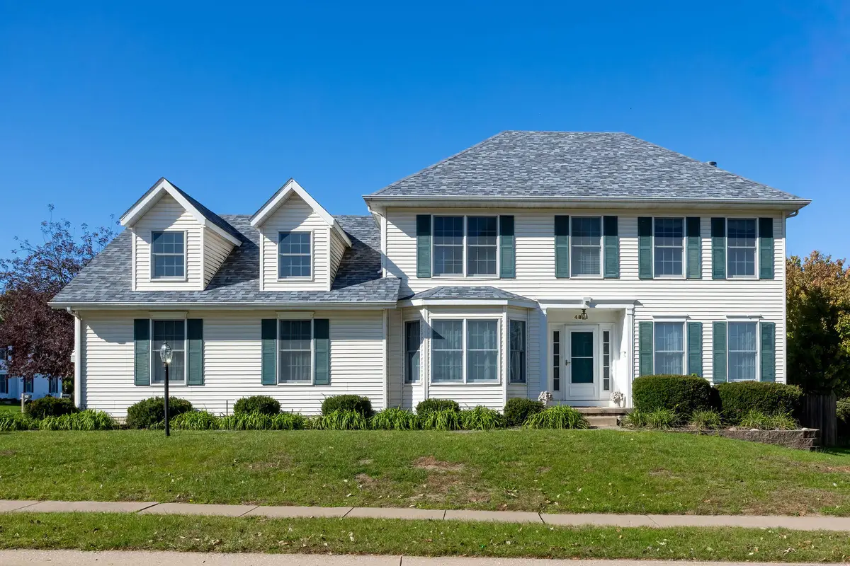 4816 Norfolk Place, Bettendorf, IA 52722 - #1