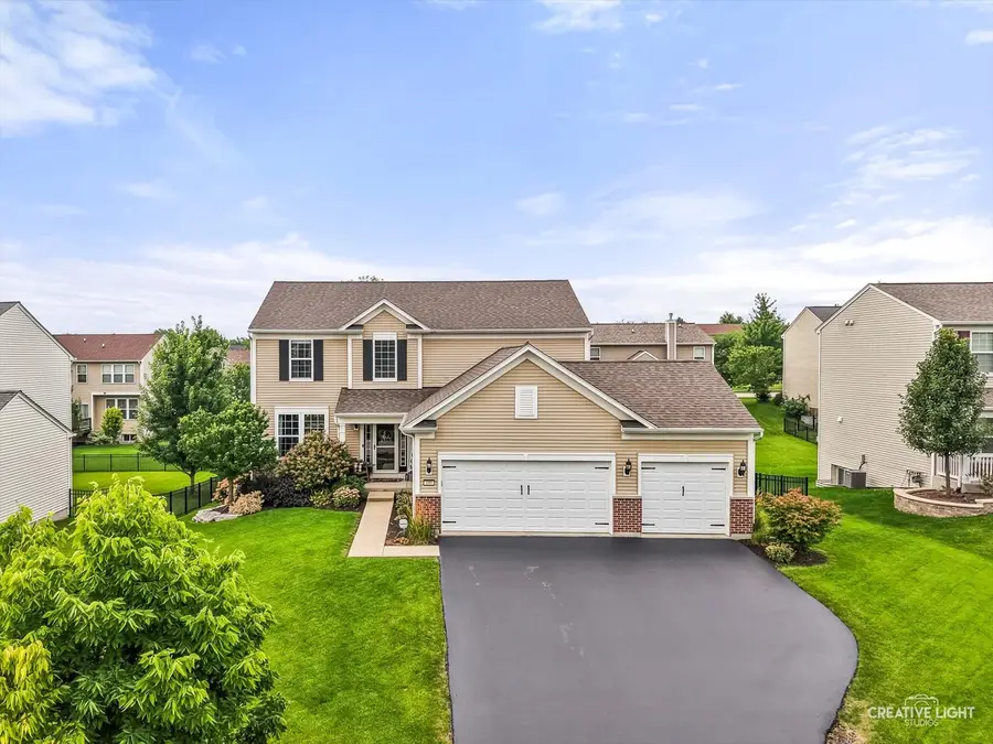180 Chapin Way, Oswego, IL 60543 - #2