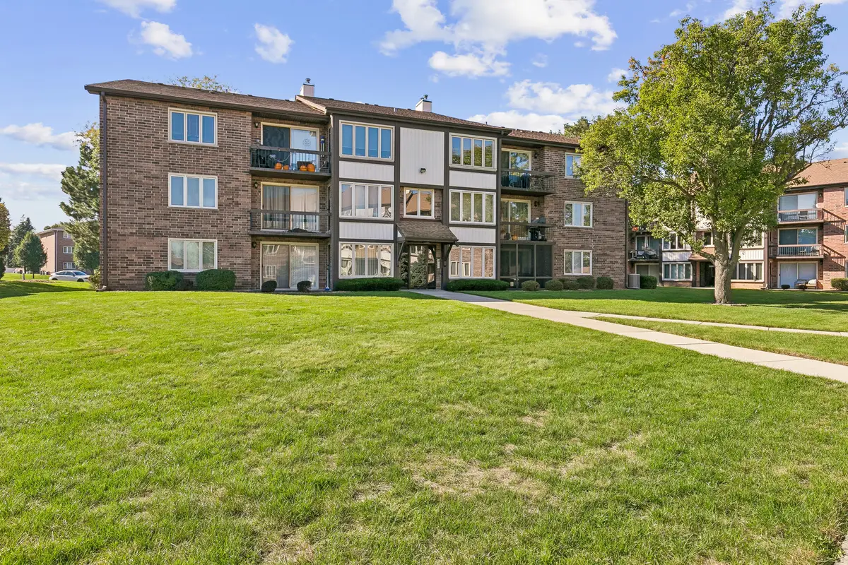 4948 Circle Court #704, Crestwood, IL 60418 - #1