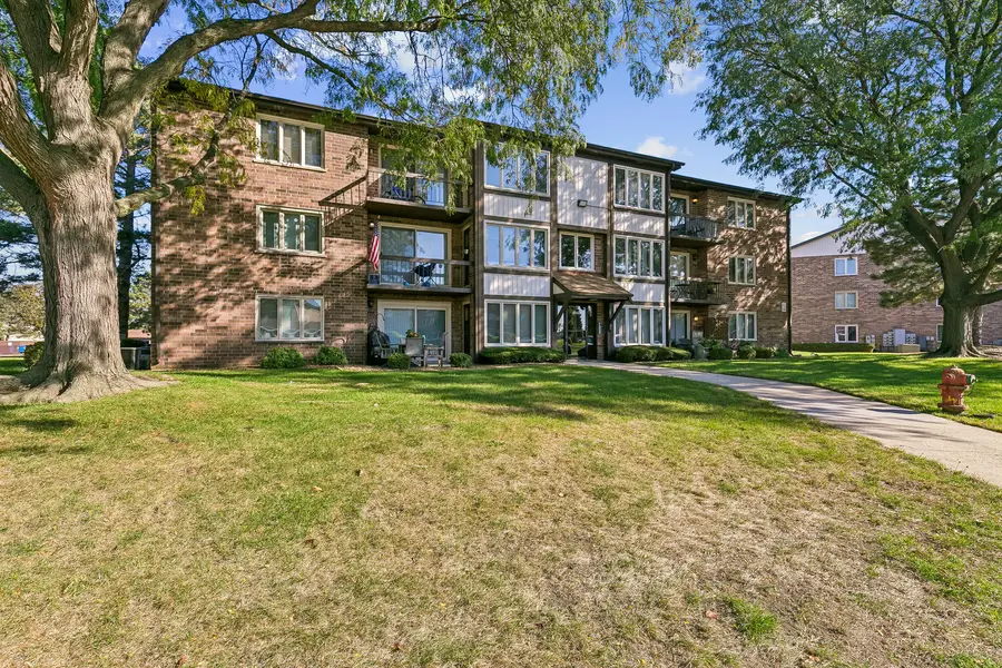 4948 Circle Court #704, Crestwood, IL 60418 - #3