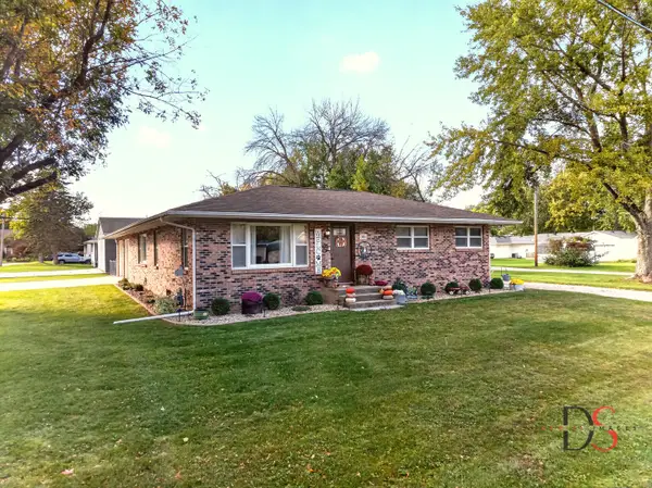 381 S Hossack Street, Seneca, IL 61360