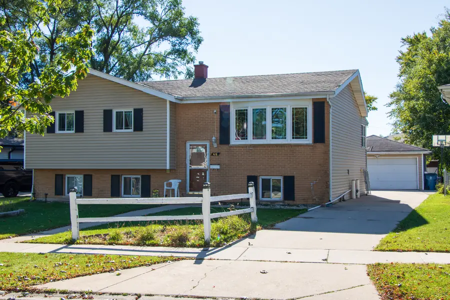 416 S Cherry Hill Drive, Addison, IL 60101 - #2