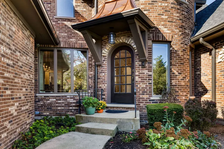 5826 Giddings Avenue, Hinsdale, IL 60521 - #2