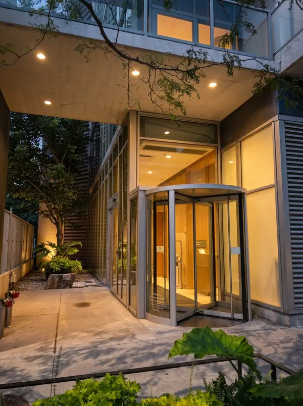 1720 S Michigan Avenue #803, Chicago, IL 60616