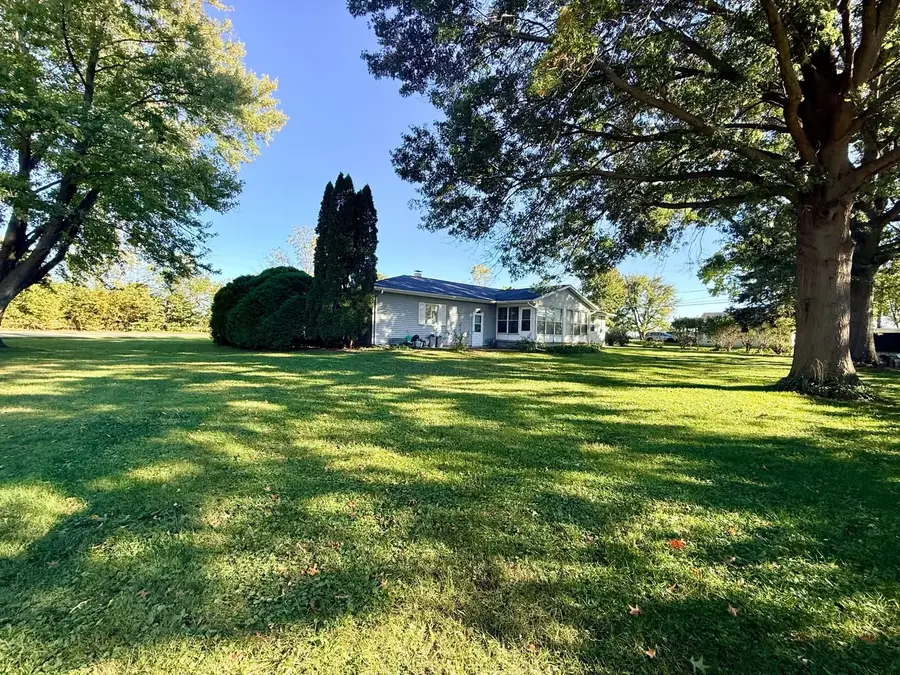 1200 Lenore Street, Rock Falls, IL 61071 - #2