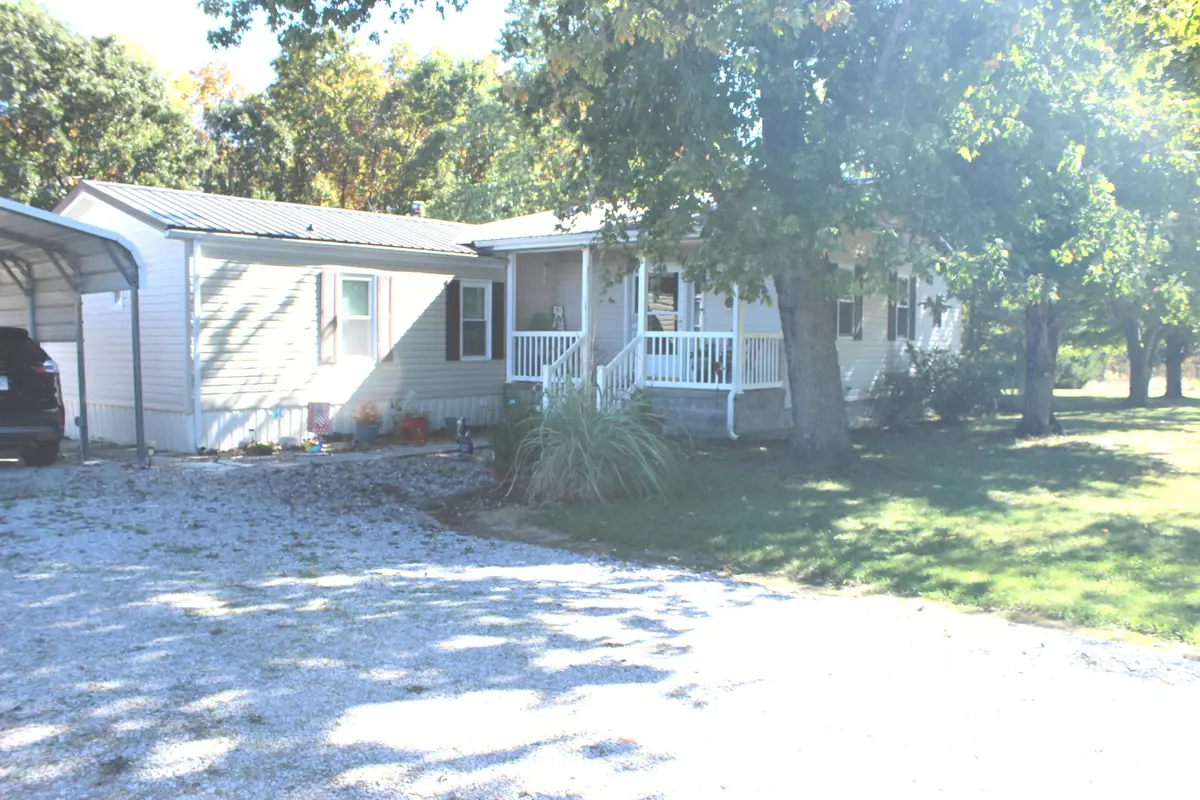 8024 Garrett Road, Alma, IL 62807 - #1