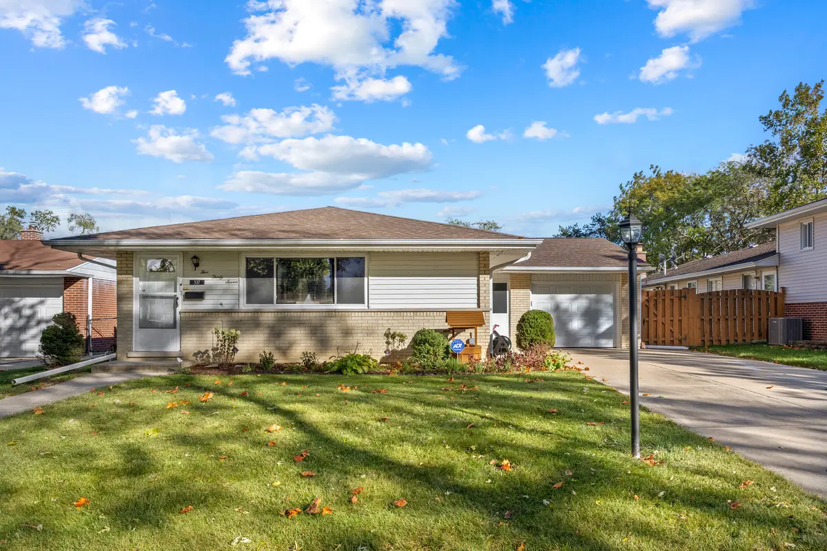 537 Farthing Lane, Des Plaines, IL 60016 - #1