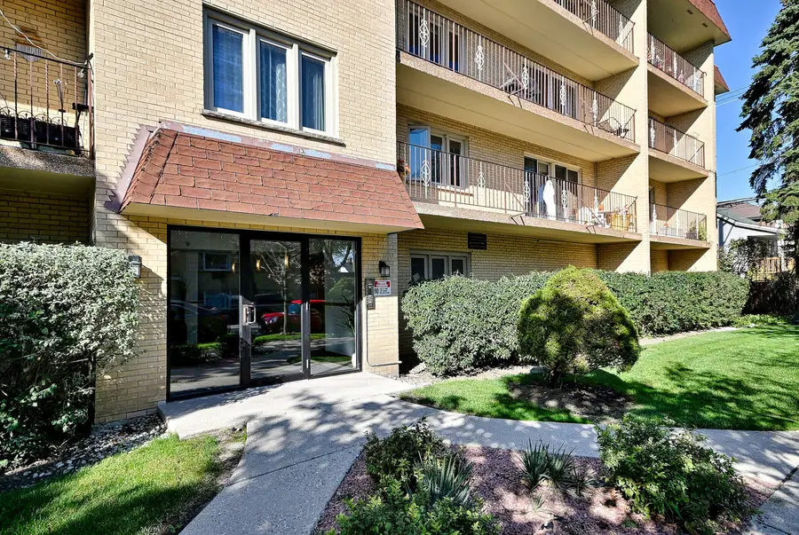 6300 W Montrose Avenue #205, Chicago, IL 60634 - #3