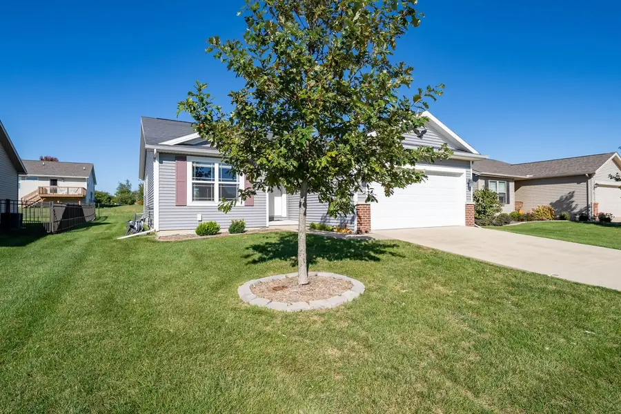 49 Winding Way, Bloomington, IL 61705 - #3