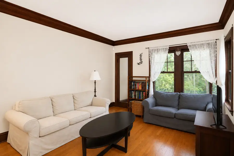35 W Maple Avenue, Roselle, IL 60172 - #2