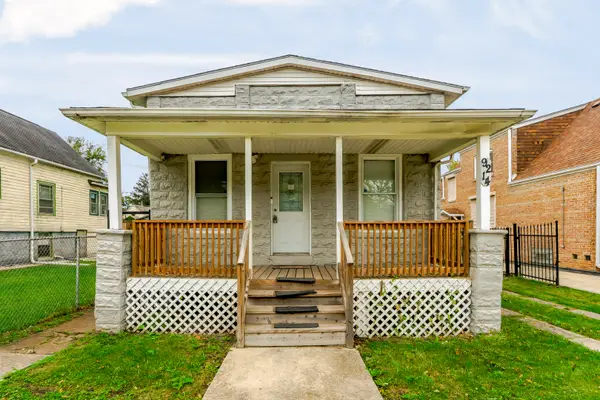 9214 S Woodlawn Avenue, Chicago, IL 60619