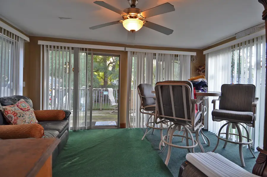 510 Adams Street, Ottawa, IL 61350 - #3