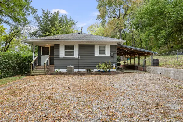 3203 Eads Street, Davenport, IA 52802