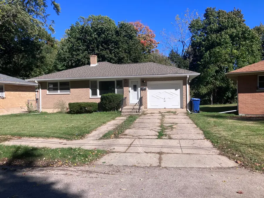 1333 Eastview Drive, Waukegan, IL 60085 - #2