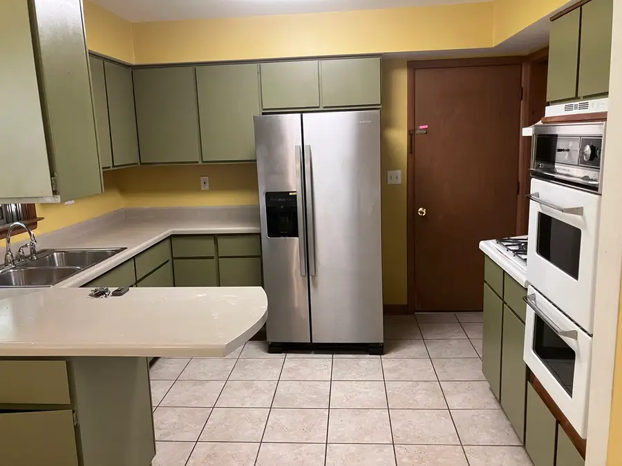 1333 Eastview Drive, Waukegan, IL 60085 - #3