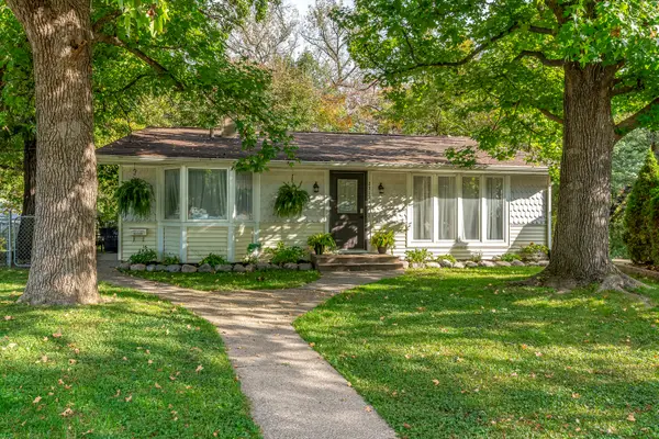 2311 46th Street Court, Rock Island, IL 61201