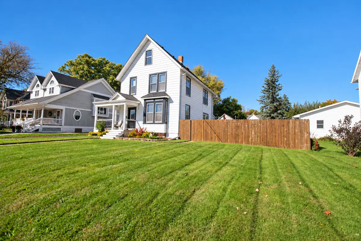 223 Lincoln Way, Dixon, IL 61021 - #1