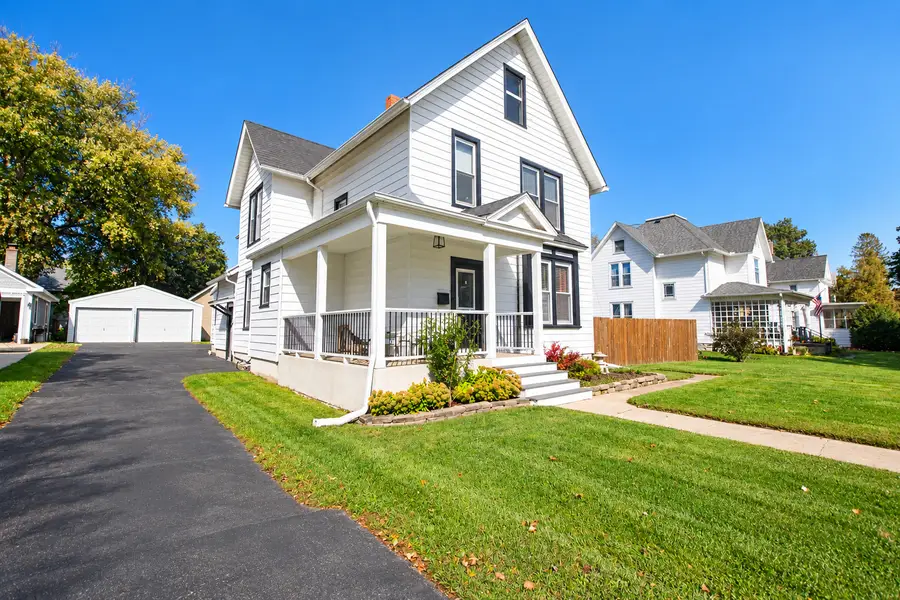 223 Lincoln Way, Dixon, IL 61021 - #2