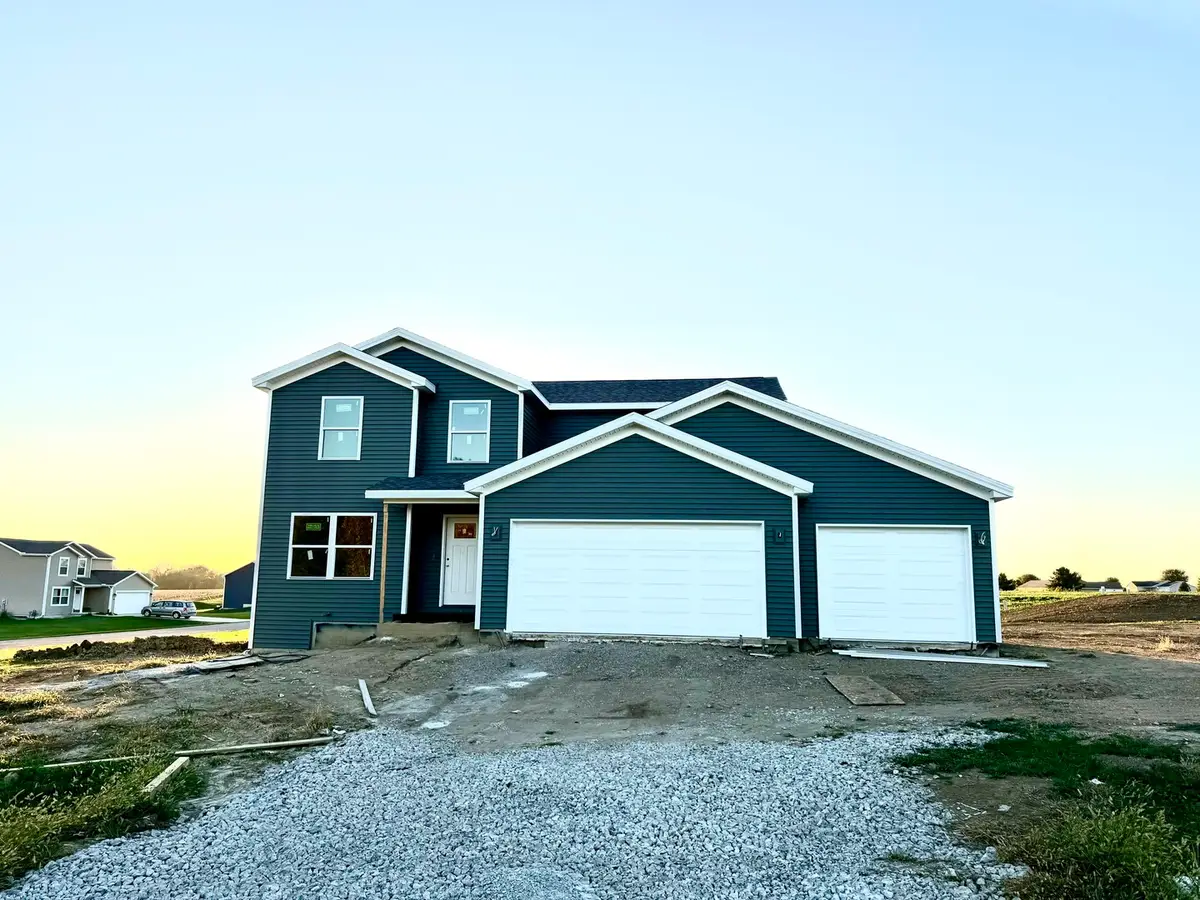316 Wilson Drive, Carlock, IL 61725 - #1