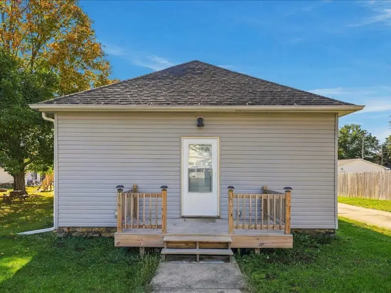 319 5th Street, De Witt, IA 52472 - #1