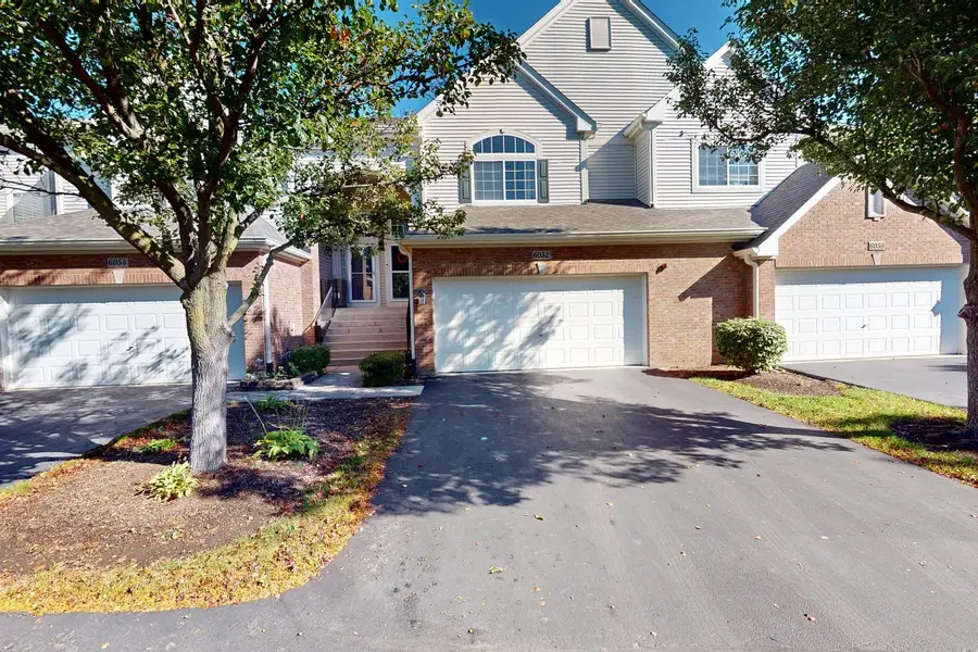 6052 Canterbury Lane, Hoffman Estates, IL 60192 - #2