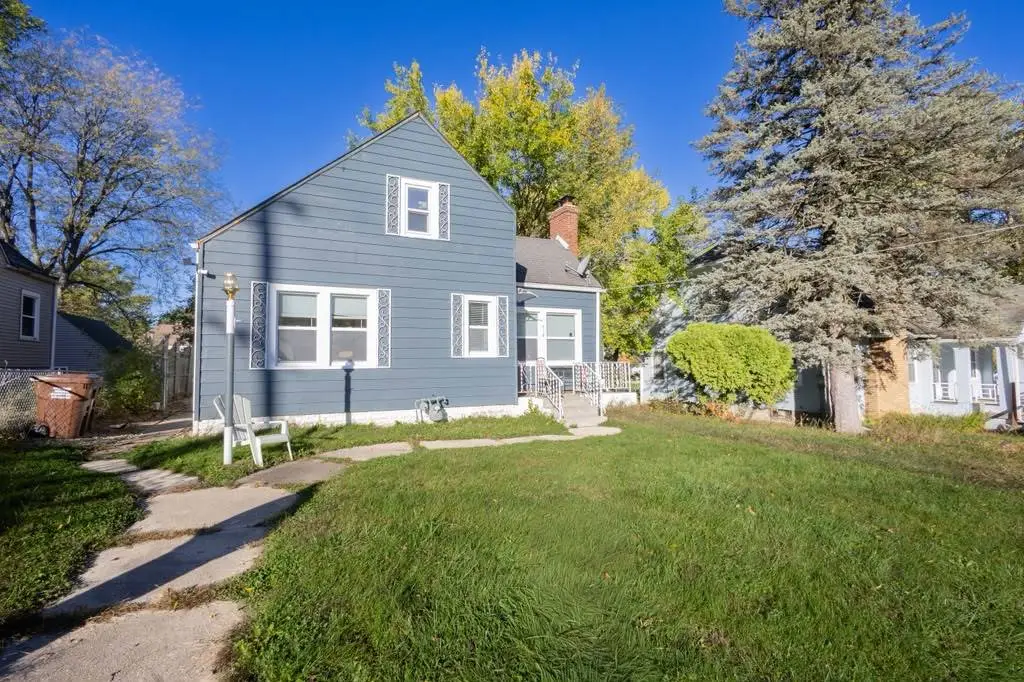 718 N Central Avenue, Rockford, IL 61101 - #1