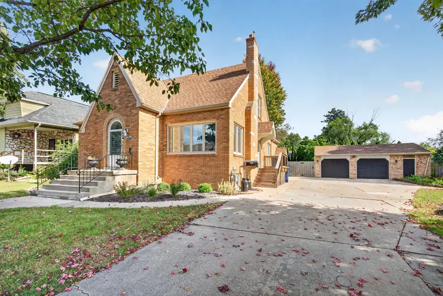 1500 Tonti Street, Lasalle, IL 61301 - #2