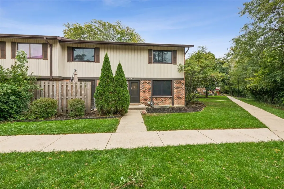 7336 Winthrop Way #5, Downers Grove, IL 60516 - #1